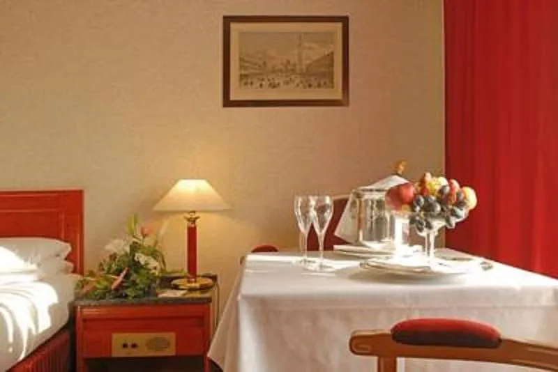 SINGLE STANDARD Room, Russott, Venice