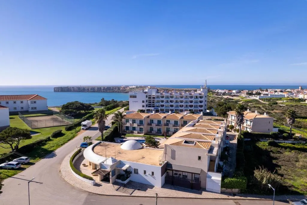 APARTMENT WITH VIEWS Room, Pontalaia, Algarve