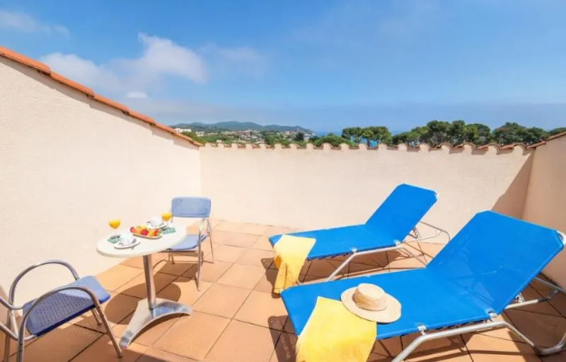 Double or Twin SUPERIOR WITH TERRACE Room, Ancora, Costa Brava