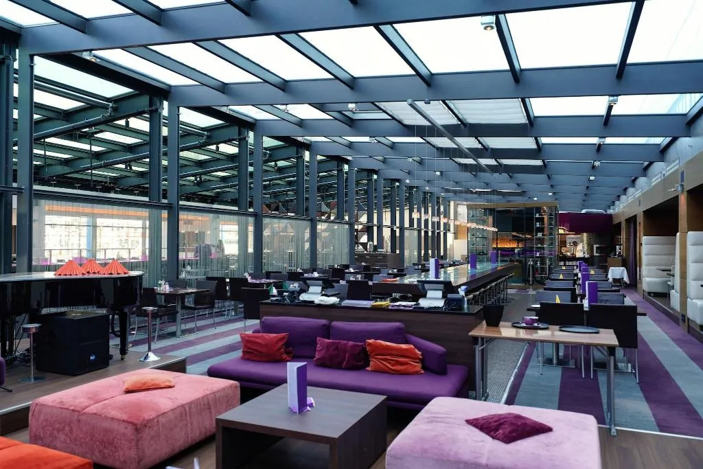 Bar, Park Inn by Radisson Berlin Alexanderplatz, Berlin