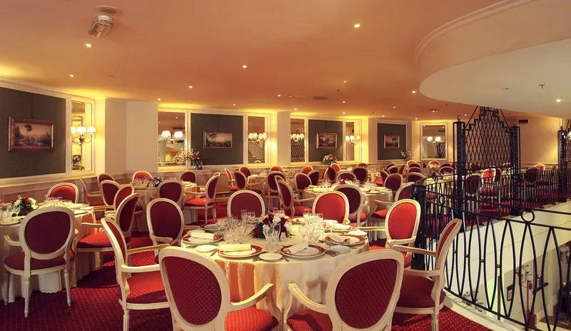 Restaurant, Grand Hotel Barone Di Sassj, Milan