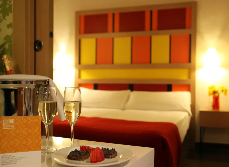 APARTMENT CAPACITY 4 Room, Ciutat Vella Apartments, Barcelona