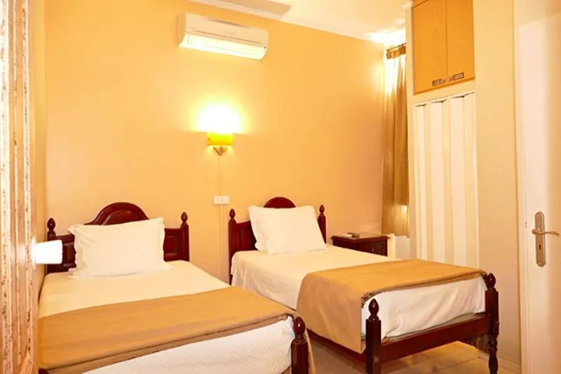 TWIN STANDARD Room, Guest House Sao Filipe, Algarve