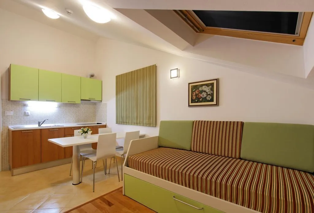 APARTMENT TWO BEDROOMS Room, Pharia Aparthotel, Split