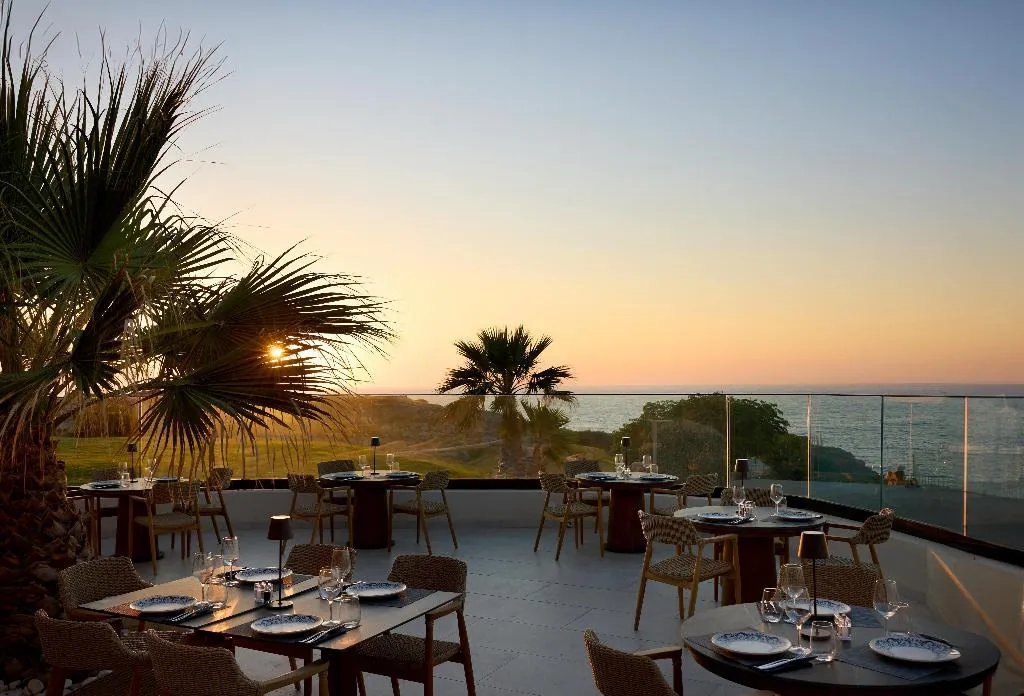 Restaurant, Aulus Chania Resort, Curio Collection by Hilton, Thessaloniki