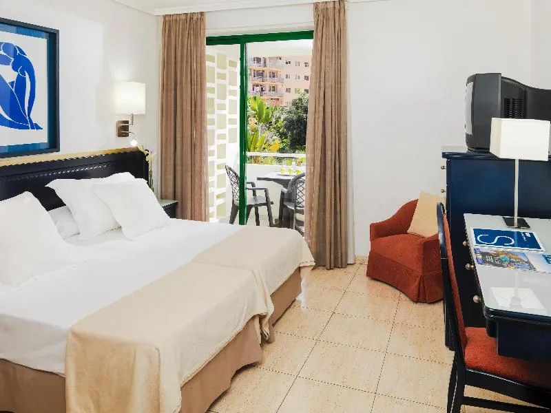 DOUBLE CAPACITY 3 Room, H10 Tenerife Playa, Tenerife