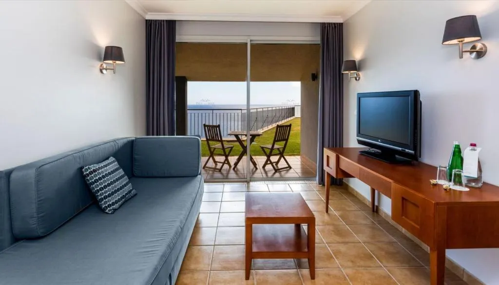 FAMILY ROOM STANDARD Room, Paul do Mar, Madeira