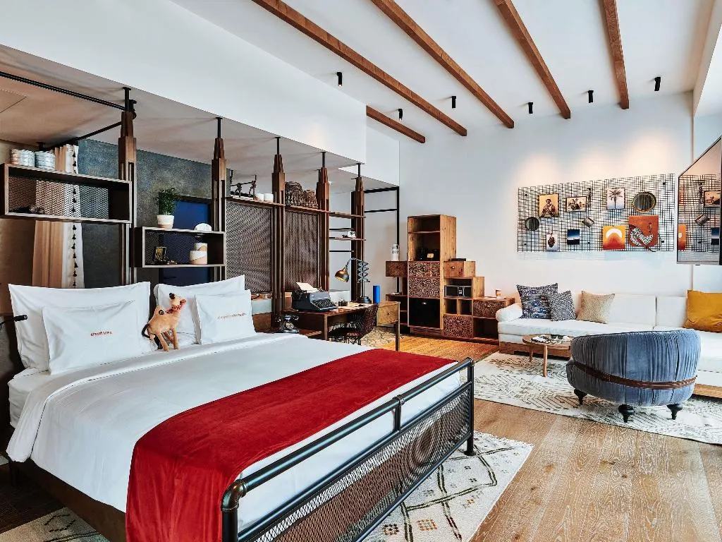 Room, 25hours Hotel Dubai One Central, Dubai