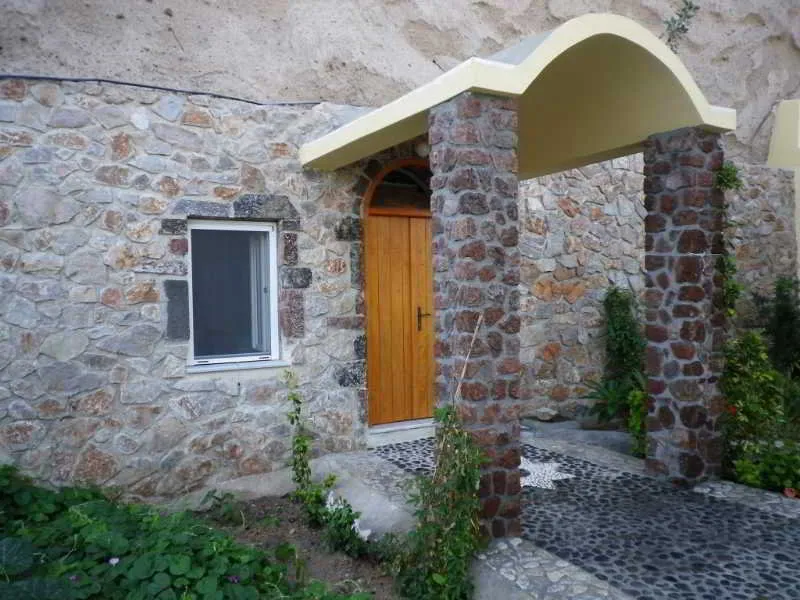 Room, Karterados Beach Apartments, Santorini