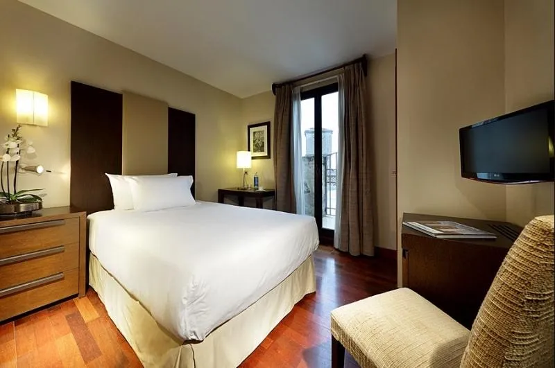 DOUBLE SINGLE USE STANDARD Room, Eurostars Palacio Santa Marta, Madrid