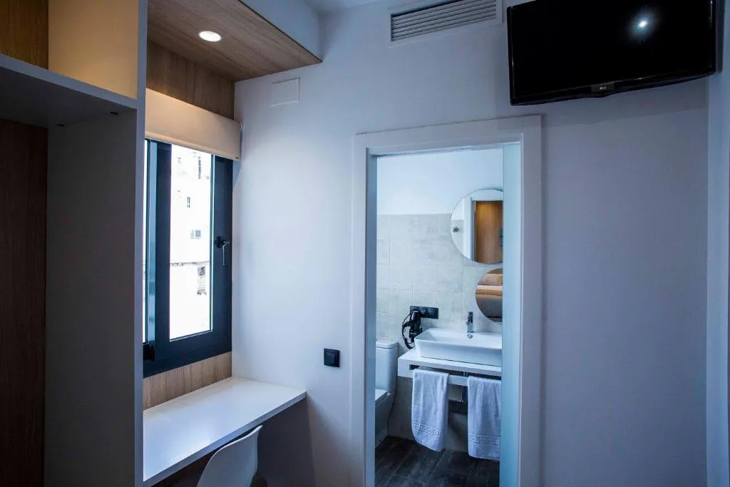 Room, Hostal Sevilla Santa Justa, Seville