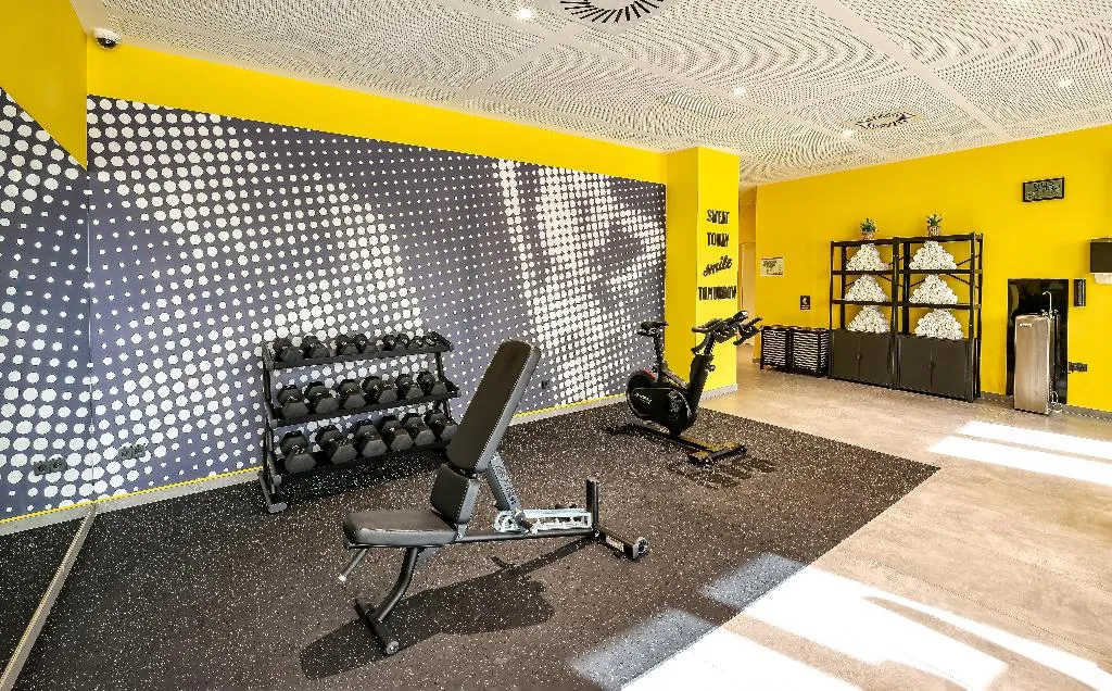 Sports and Entertainment, Hampton By Hilton Malaga Martiricos, Costa Del Sol