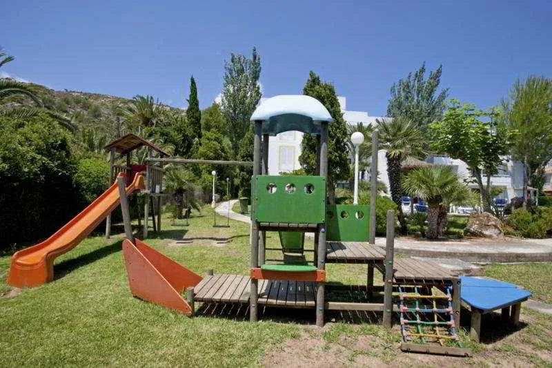 Sports and Entertainment, Las Velas, Majorca