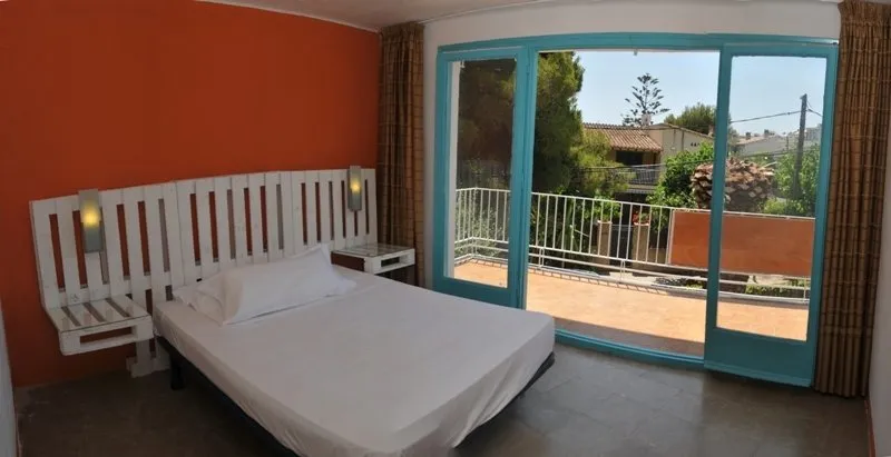 Room, Utopia Beach House, Costa Brava