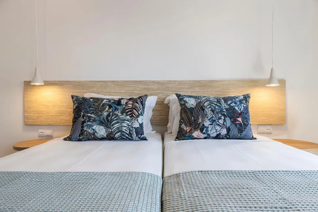 APARTMENT DELUXE THREE BEDROOM Room, Clube Maria Luisa, Algarve