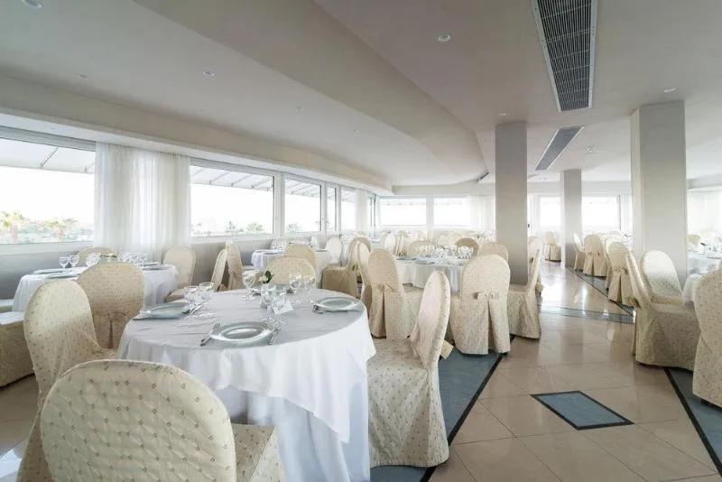 Restaurant, President Park, Catania