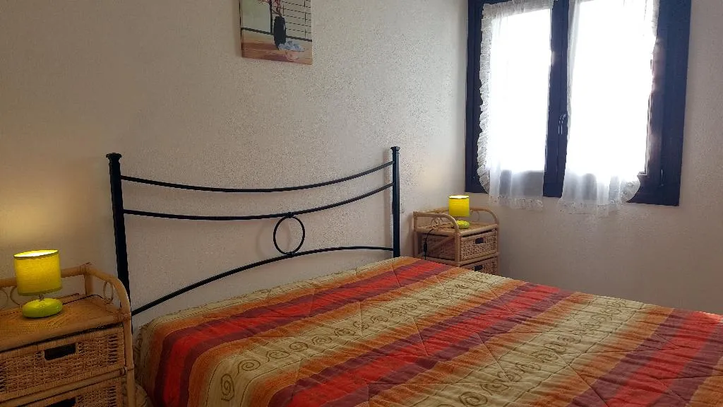 APARTMENT CAPACITY 4 Room, Residence L'Ancora, Cagliari
