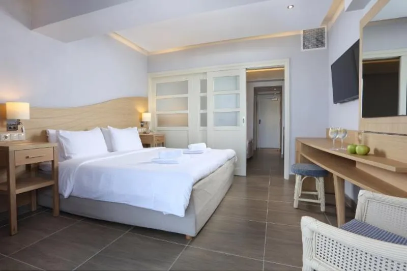 FAMILY ROOM SEA VIEW Room, Lyttos Beach, Crete