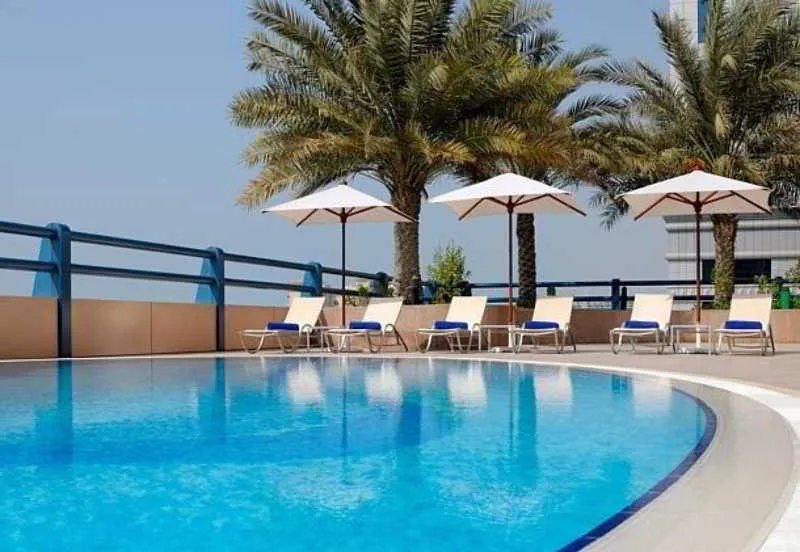 Pool, Dubai Marriott Harbour Hotel & Suites, Dubai