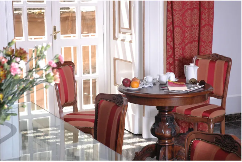 General view, Le Stanze del Vicere Boutique Hotel, Naples