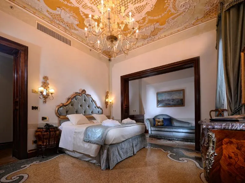 JUNIOR SUITE CLASSIC Room, Ai Reali Hotel, Venice