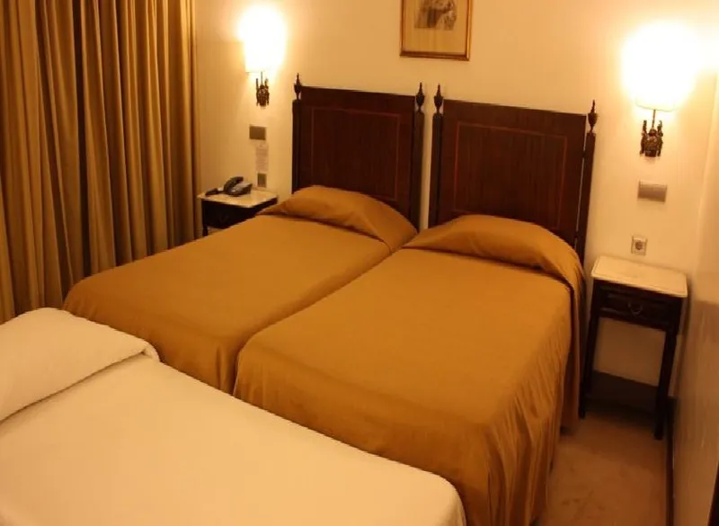 TRIPLE STANDARD Room, Vice Rei, Porto