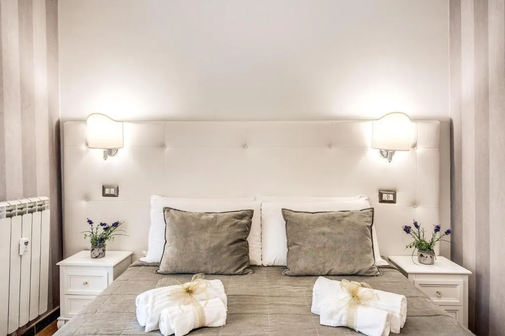 Double or Twin STANDARD Room, Santamaggiore, Rome