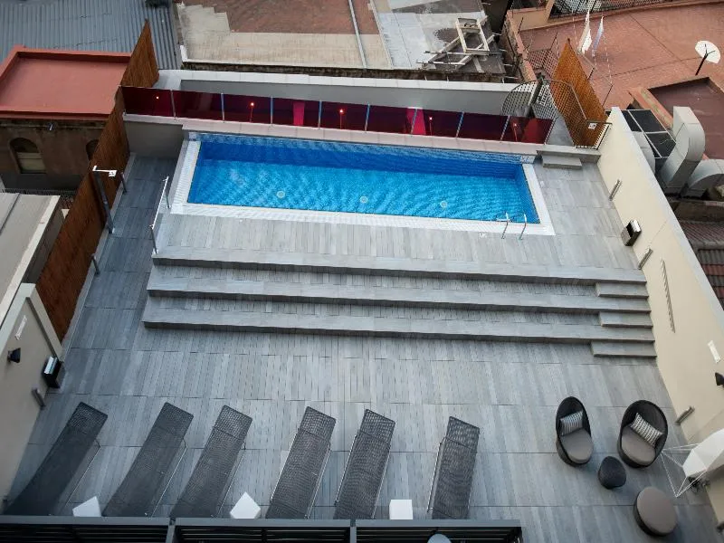 Pool, Catalonia Square, Barcelona