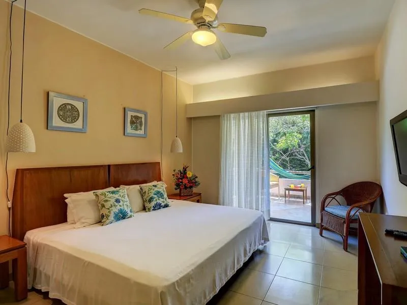 APARTMENT GARDEN VIEW TWO BEDROOMS Room, Riviera Maya Suites, Playa Del Carmen