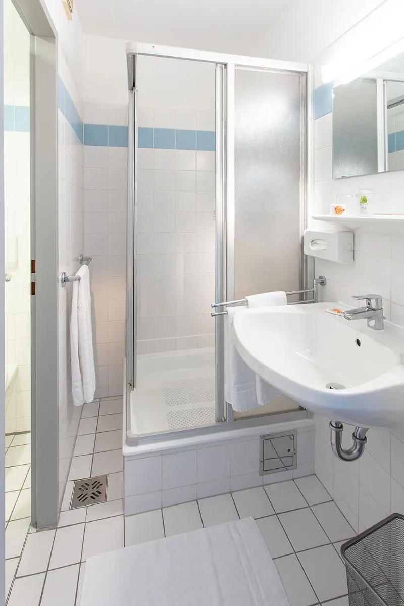 Double or Twin STANDARD Room, AllyouNeed Hotel Vienna 2, Vienna