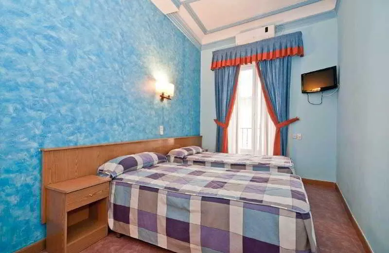 Double or Twin STANDARD Room, Oporto, Madrid