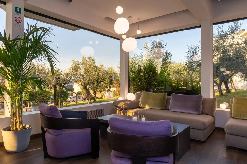 Terrace, Hotel Désirée by Double Hospitality, Milan