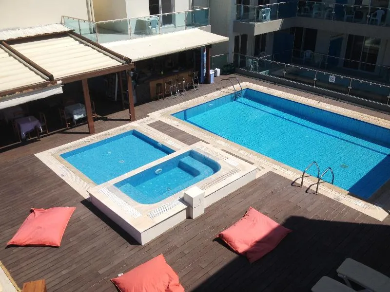 Pool, Bristol Seaview, Kos