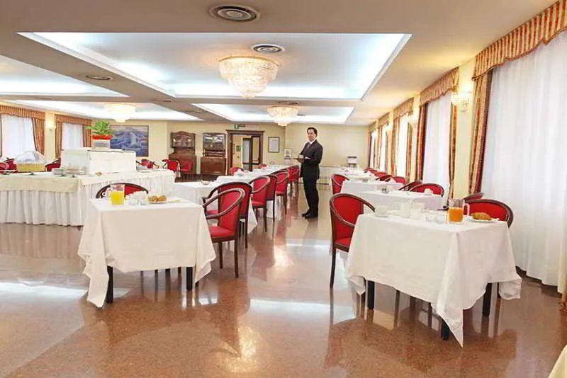 Restaurant, City Caserta, Naples
