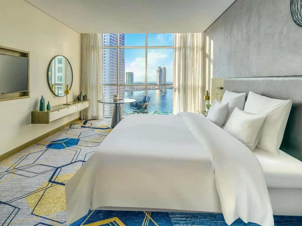 SUITE EXECUTIVE CITY VIEW Room, Pullman Sharjah, Dubai