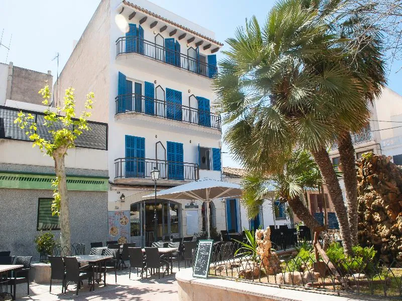 Terrace, Louty Golea, Majorca