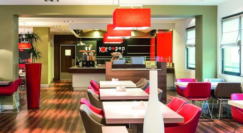 Restaurant, ibis Milano Malpensa Aeroporto, Milan