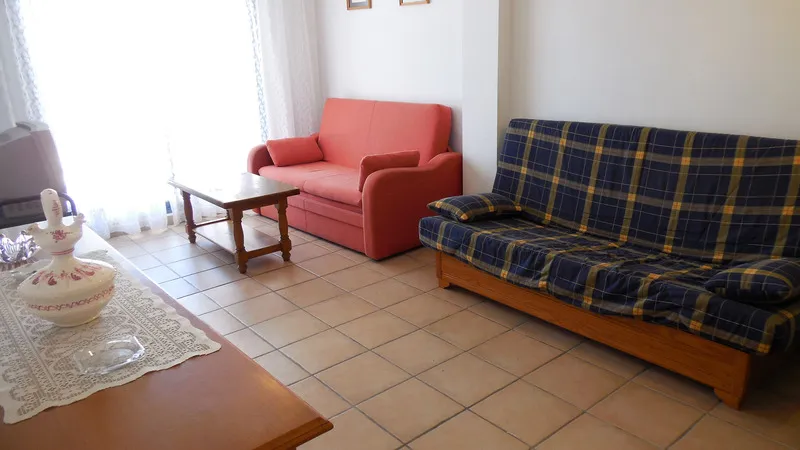 APARTMENT CAPACITY 6 TWO BEDROOMS Room, Apartamentos Font Nova 3000, Valencia
