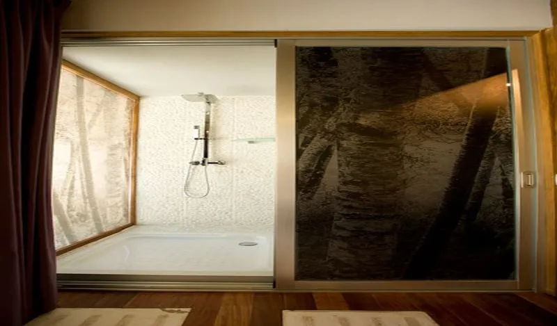 Room, Hotel 100% Fun, Costa De La Luz