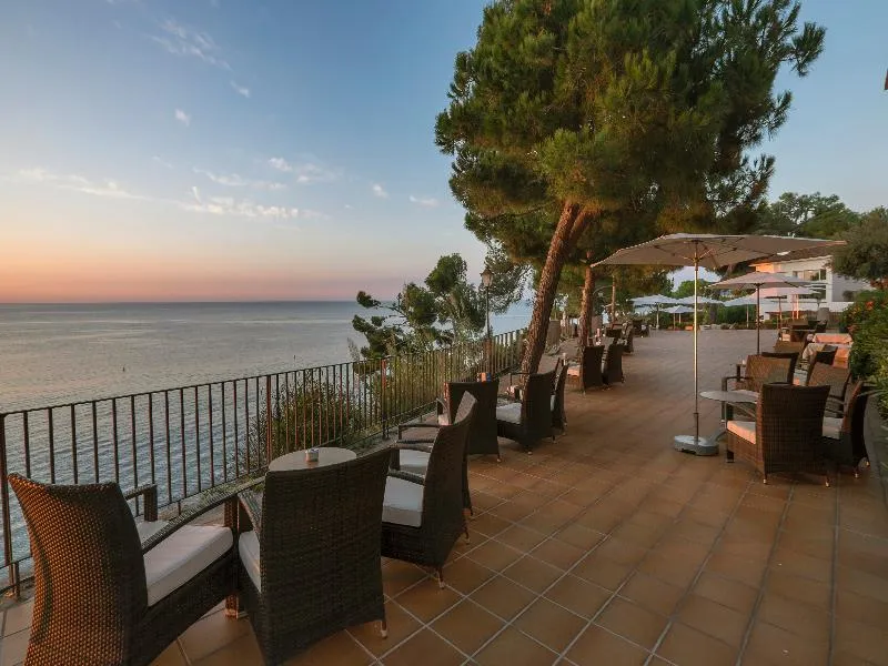 Terrace, Park Hotel San Jorge, Costa Brava
