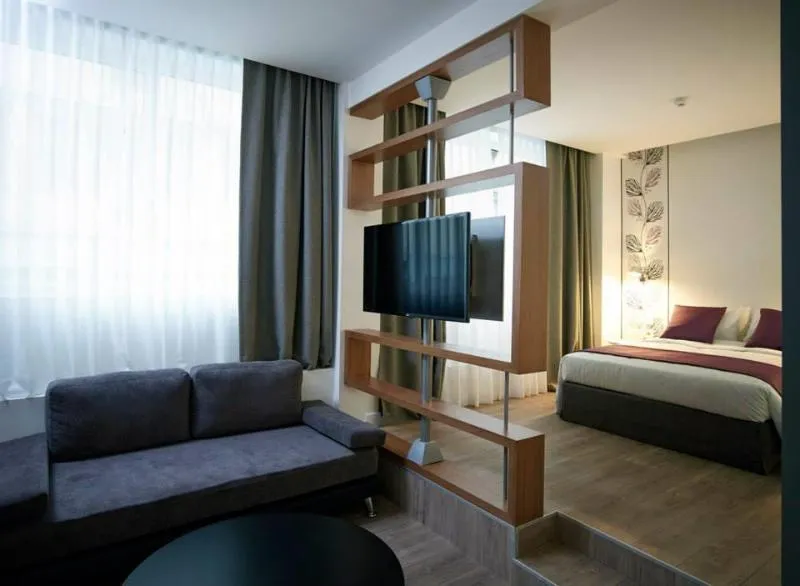 Room, Amazon Hotel, Athens