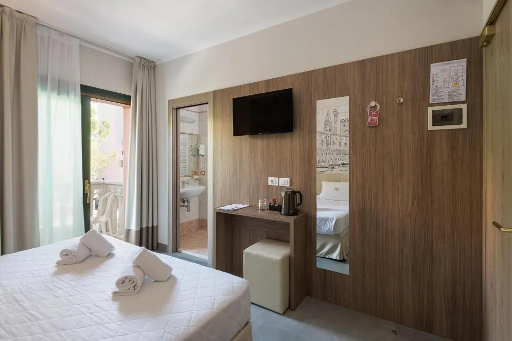 DOUBLE BASIC Room, Hotel Marco Polo, Venice