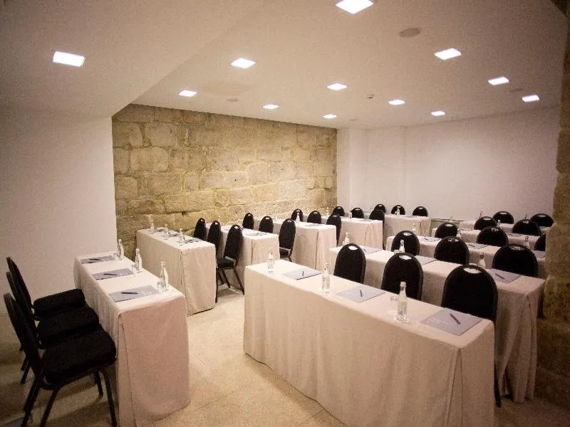 Conferences, Carris Porto Ribeira, Porto