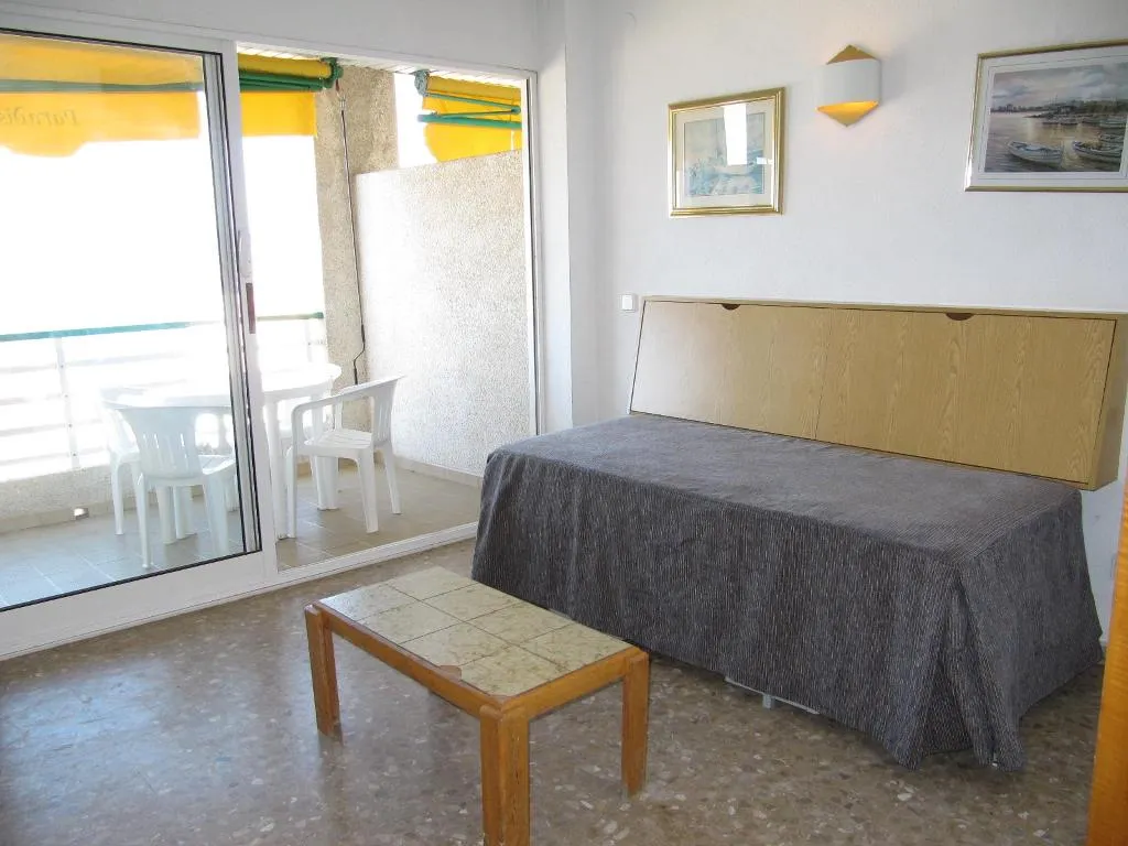 APARTMENT CAPACITY 4 Room, Paradis, Costa Dorada