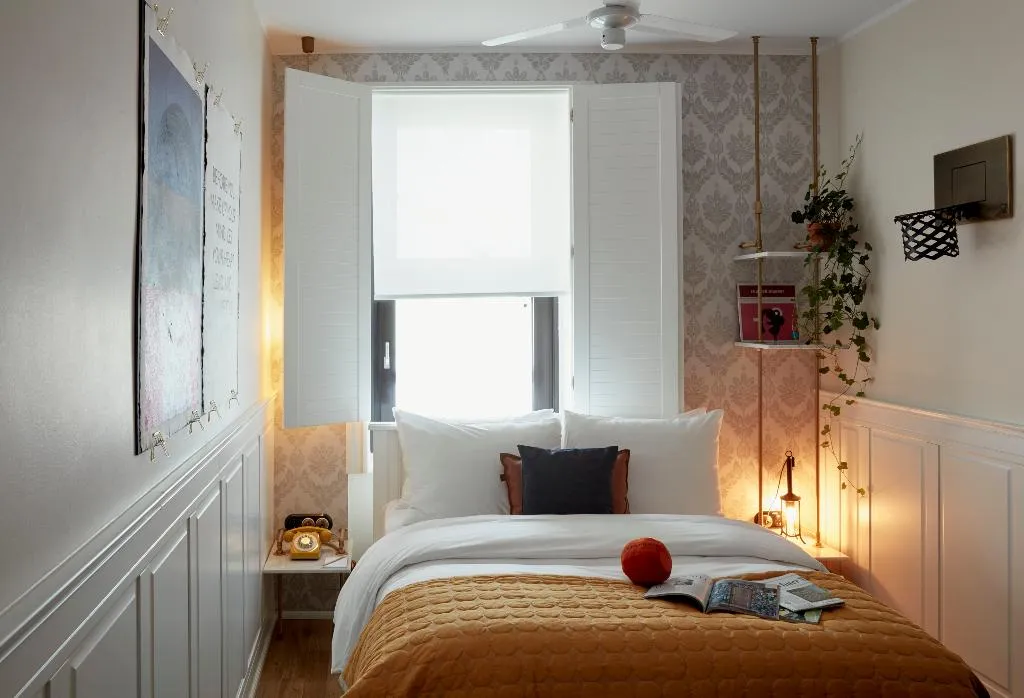 DOUBLE STANDARD Room, Max Brown Hotel Ku’damm, part of Sircle Collection, Berlin
