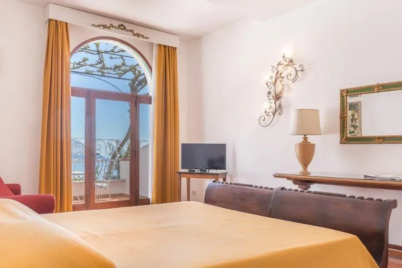 General view, Hotel Poseidon, Naples
