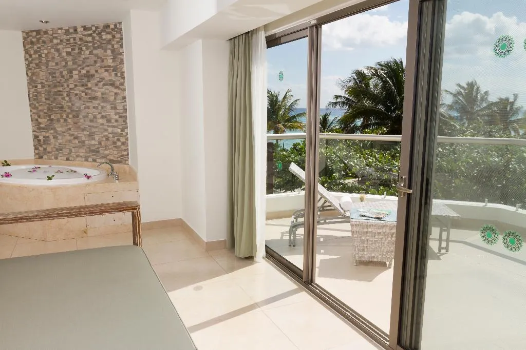 Room STANDARD Room, Sandos Caracol Nature Resort & Water Park All Incl, Playa Del Carmen