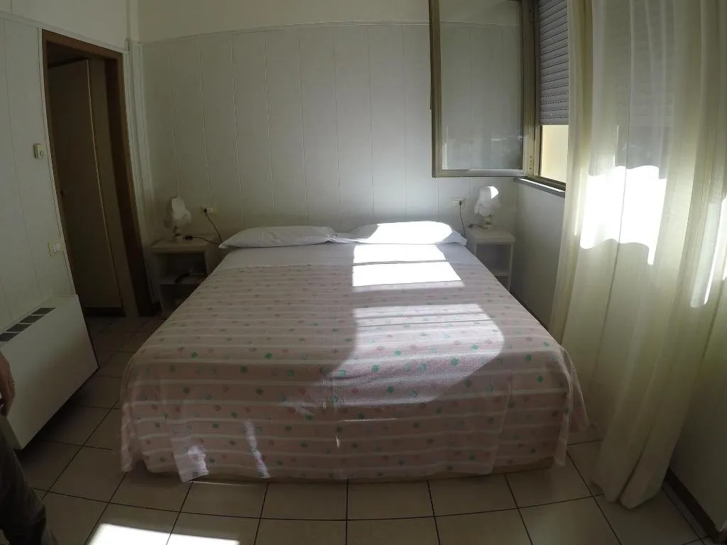 SINGLE STANDARD Room, Hotel Nyers, Perugia