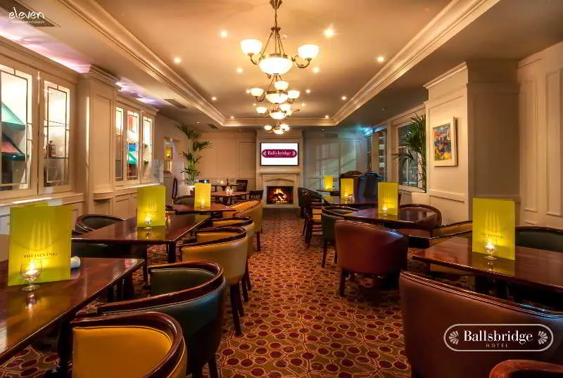Bar, Ballsbridge Hotel, Dublin
