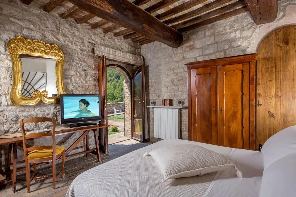 DOUBLE SUPERIOR Room, Castello Valenzino, Perugia